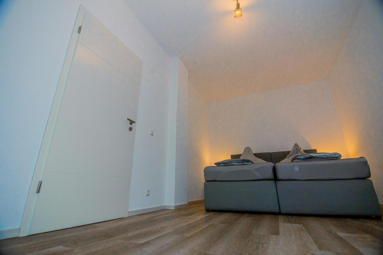 Heuchelheim  Ferienwohnung A&S Heuchelheim מראה חיצוני תמונה