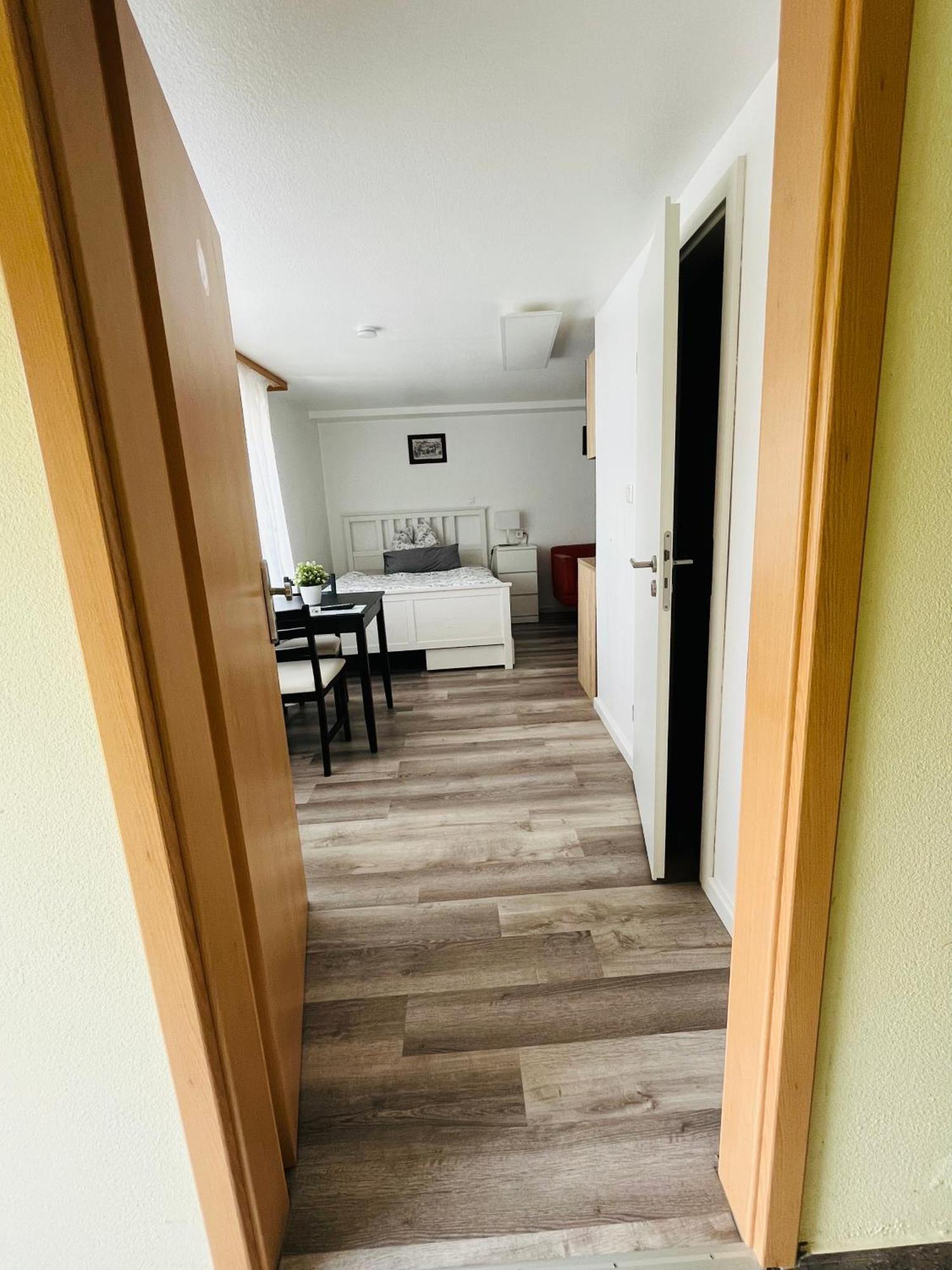 Heuchelheim  Ferienwohnung A&S Heuchelheim מראה חיצוני תמונה